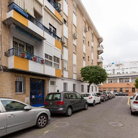 Lj Amplio En Triana Con Parking Nomadas Digital