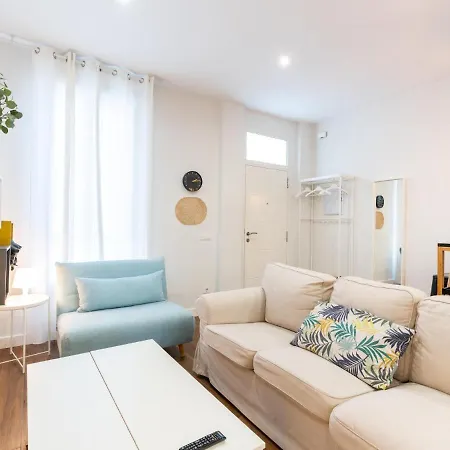 Apartment Lj Amplio En Triana Con Parking Nomadas Digital