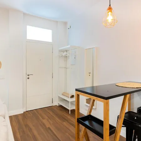Apartment Lj Amplio En Triana Con Parking Nomadas Digital *